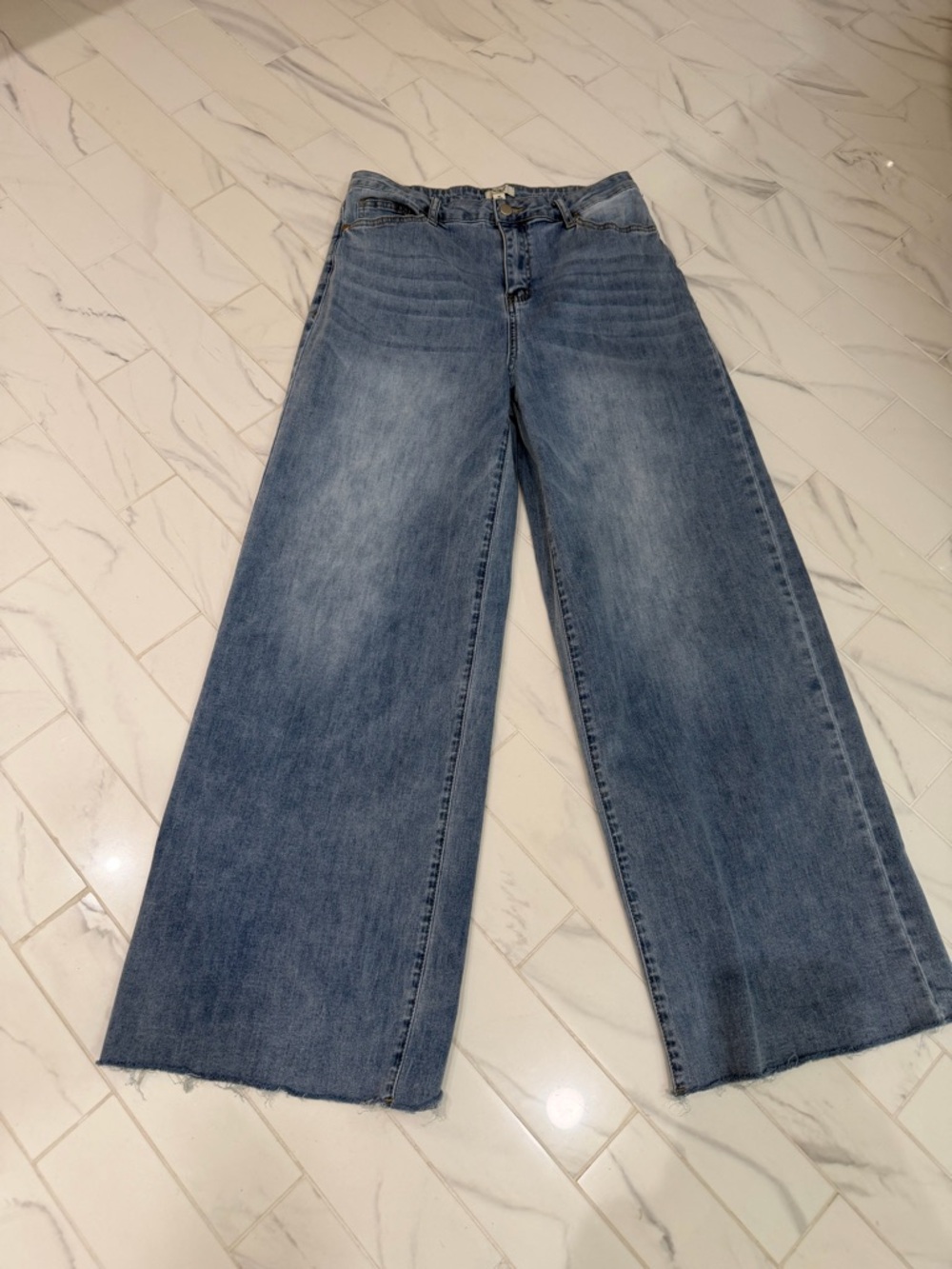Easel Light Blue Wide-Leg High-Rise Jeans Size M - Picture 4 of 9